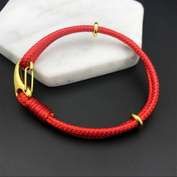 Braided cord charm bracelet black or red - Picture 4 of 4